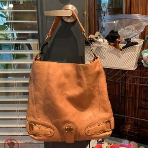 Michael Kors large bucket